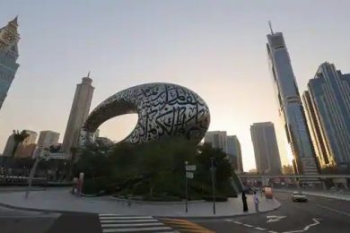 UAE to ban single-use plastic shopping bags starting in 2024