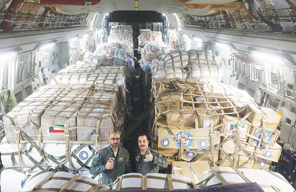 Kuwait pledges $30 million as quake death toll nears 20,000
