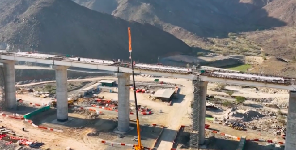 Rail network linking UAE and Oman receives $3bn investment boost